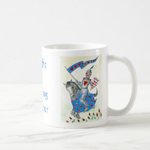 Café Cavaleiro na caneca de brilho da armadura