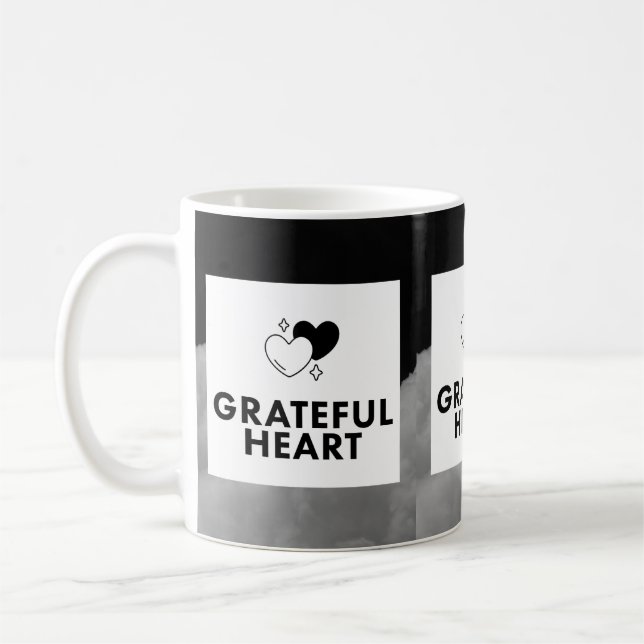 Café Coração grato. Caneca de café. (Esquerda)