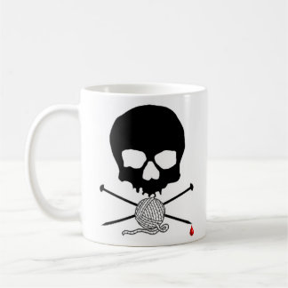 Café Crânio & agulha de confecção de malhas com caneca