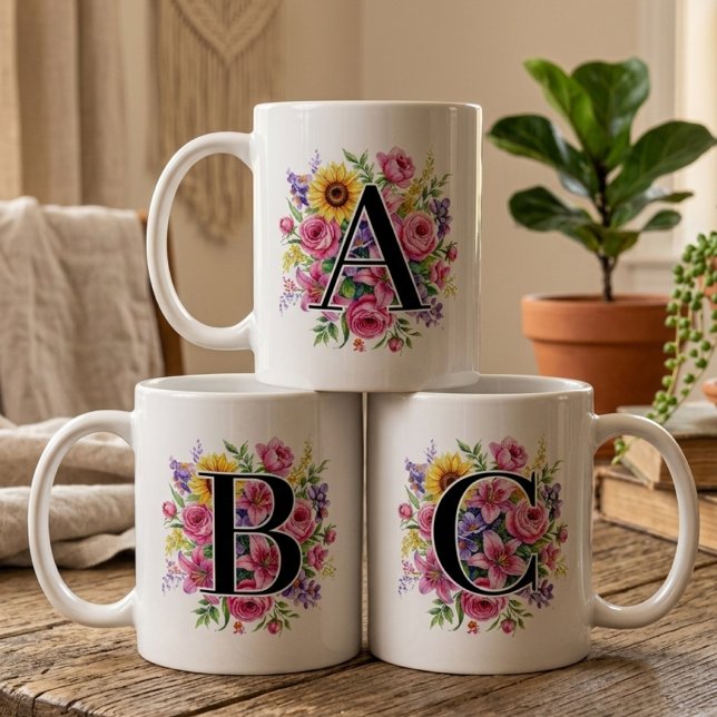 Café Dama de honra | Presente de Caneca com Monograma F (Custom floral birthday gift for her | teacher appreciation gift | best friend gift | bridesmaid mug)