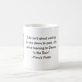 Café Dança na caneca da chuva - a divisa de Eileen