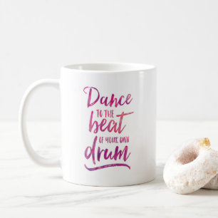 Café Dance à batida de sua própria caneca de inspira