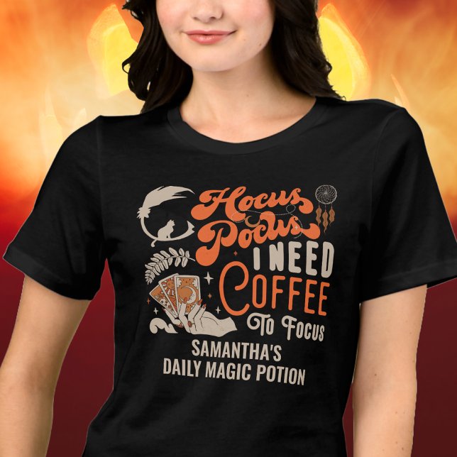 Café De Poco De Bruxa Para Focar Foto No Halloween (Witch Hocus Pocus Coffee To Focus Photo Halloween Shirt Sweatshirt for her Witch's Magical Potion)