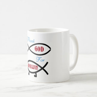 Café Deus do obrigado para a caneca de Darwin
