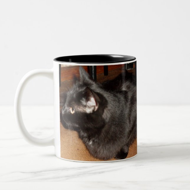 Café Em Dois Tons A caneca de gato preto (Esquerda)