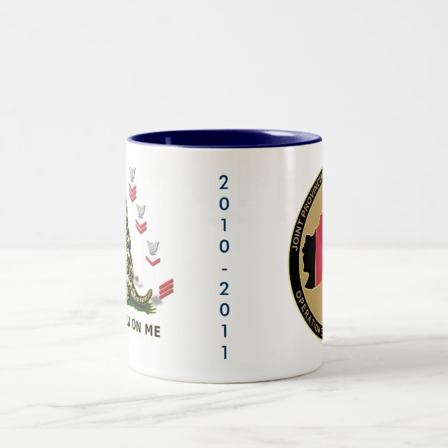Café Em Dois Tons Caneca branca de PRT 2010-2010 (Centro)