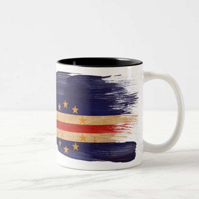 Café Em Dois Tons Caneca da bandeira de Cabo Verde (Direita)