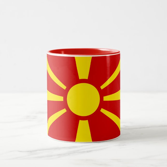 Café Em Dois Tons Caneca da bandeira de Macedónia (Centro)
