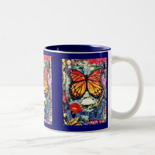 Café Em Dois Tons Caneca da borboleta de monarca de PMACarlson