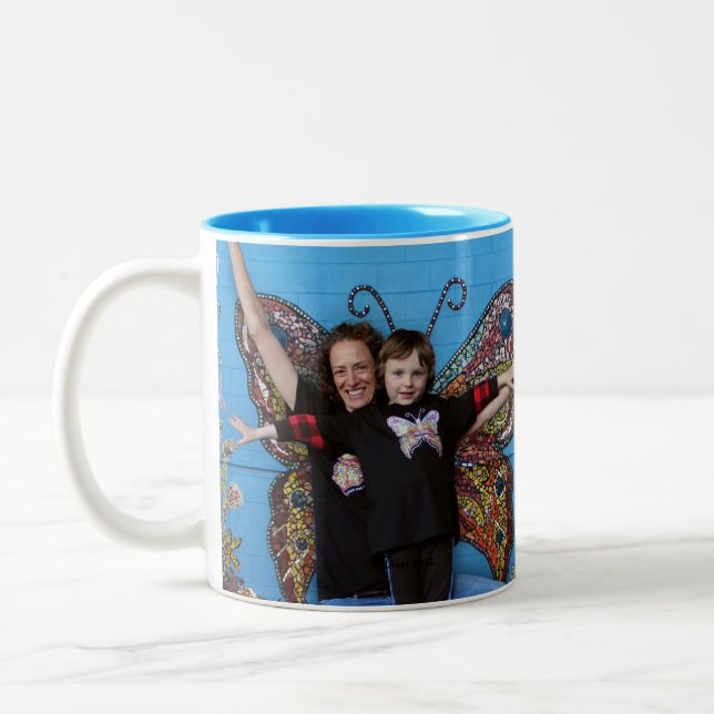 Café Em Dois Tons Caneca da borboleta Sully & de Karen (Esquerda)