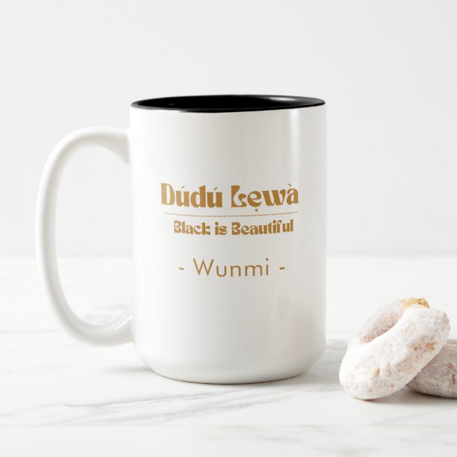 Café Em Dois Tons Caneca de Afirmação Black Is Beautiful — Presente  (Com Donut)