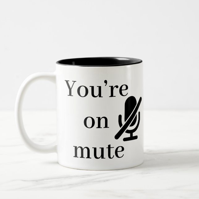 Café Em Dois Tons Caneca de Citação Engraçada com Ícone de Microfone (Esquerda)