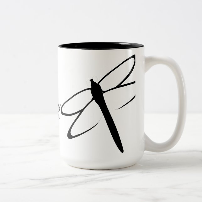 Café Em Dois Tons Caneca De Dragonfly Branca E Preta Monogramada (Direita)