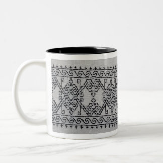Café Em Dois Tons Caneca de duas cores com bordado blackwork