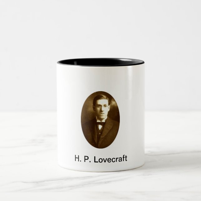Café Em Dois Tons Caneca de Lovecraft (Centro)