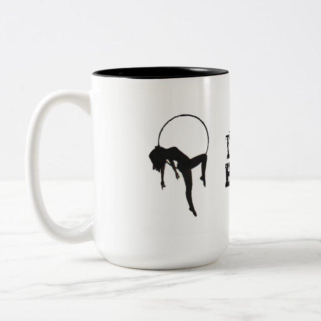 Café Em Dois Tons Caneca de Lyra Hangin da aro dos Aerialists (Esquerda)