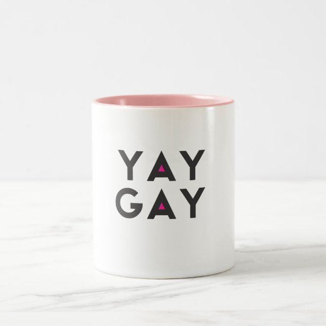 Café Em Dois Tons Caneca do GAY de YAY! (Centro)