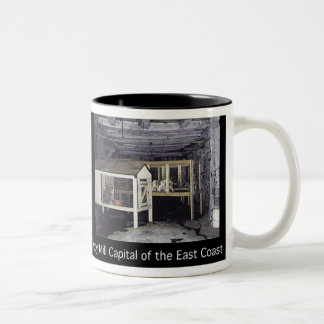 Café Em Dois Tons Caneca do moinho do filhote de cachorro