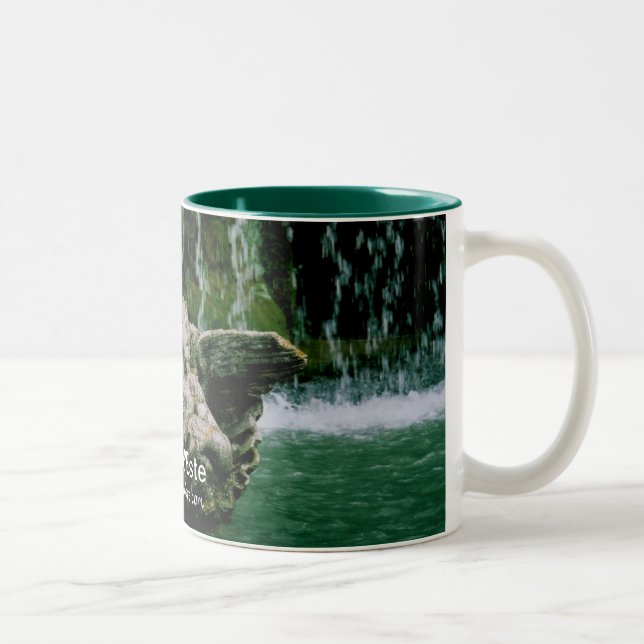 Café Em Dois Tons Caneca do querubim da fonte do d'Este da casa de (Direita)