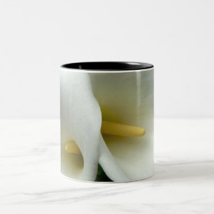 Café Em Dois Tons Caneca dos lírios de Arum