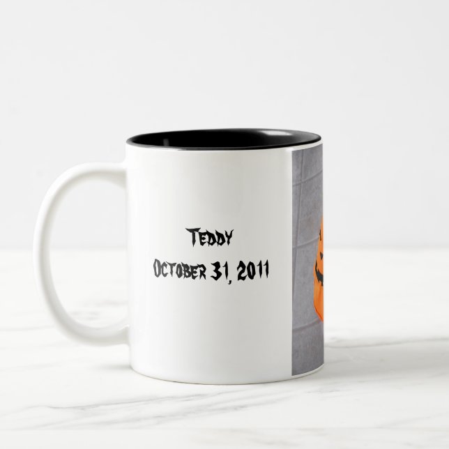 Café Em Dois Tons Caneca feliz de Howl-0-Ween (Esquerda)