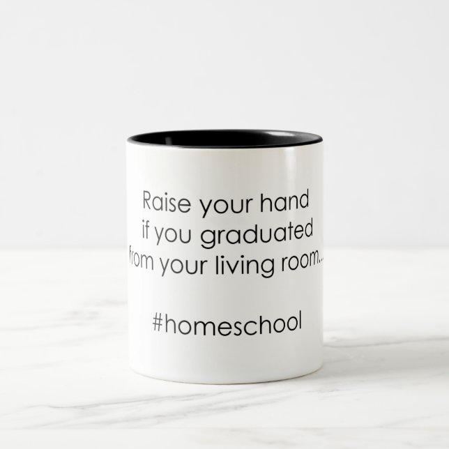 Café Em Dois Tons Caneca graduada de Homeschool (Centro)