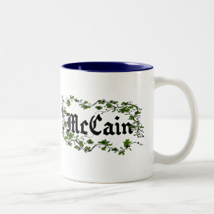 Café Em Dois Tons Caneca irlandesa celta de rastejamento da hera de