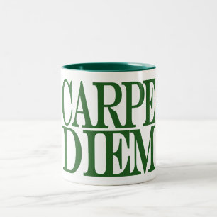 Café Em Dois Tons Caneca Latin das citações de Carpe Diem