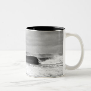 Café Em Dois Tons Caneca preta da onda de Barrell