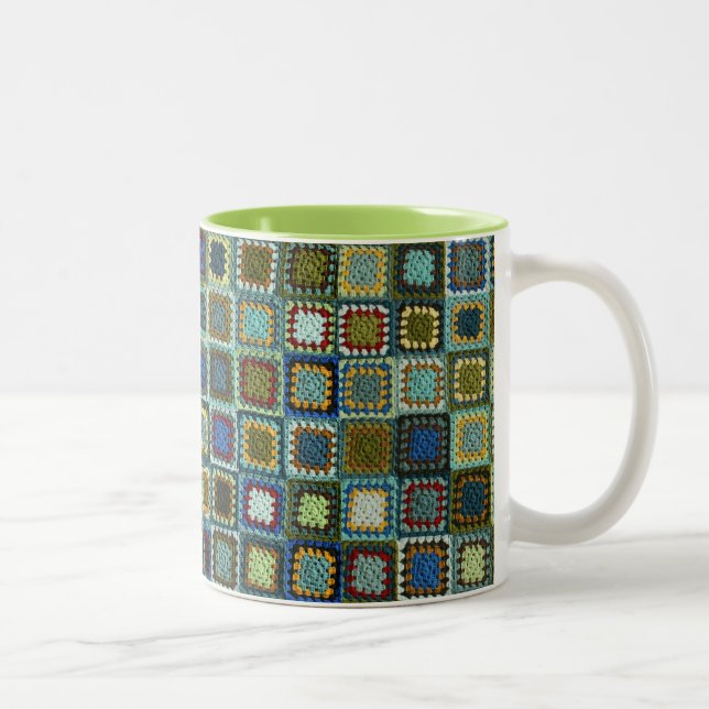 Café Em Dois Tons Cobertura do quadrado da avó de Flufy caneca do (Direita)