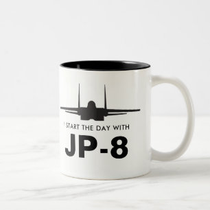 Café Em Dois Tons Comece o dia com a caneca poderosa de JP-8 Eagle