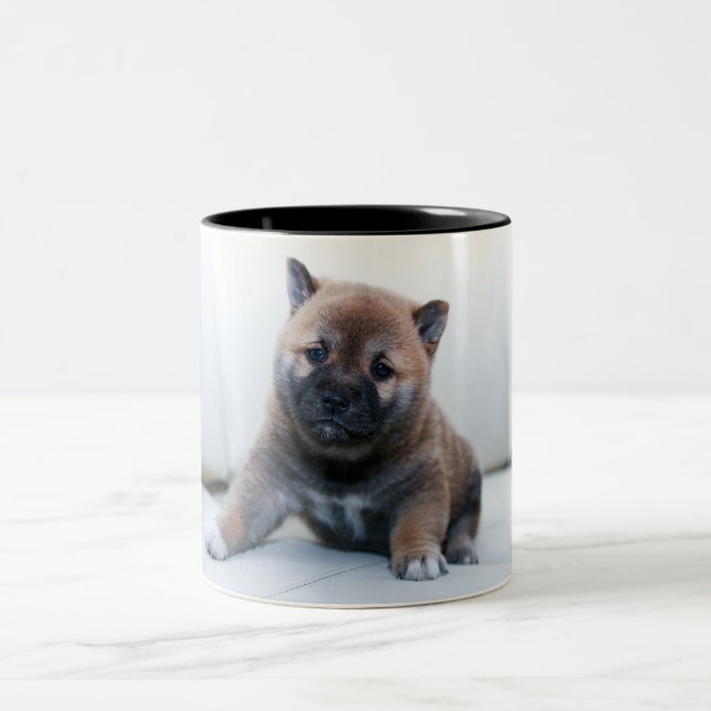Café Em Dois Tons Duas caneca com design de cachorrinho. (Centro)
