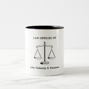 Café Em Dois Tons Escalas da caneca de justiça