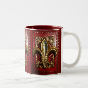 Café Em Dois Tons Flor de lis dourada na caneca do impressão do
