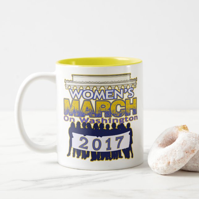 Café Em Dois Tons O março de milhão mulheres de Washington na caneca (Com Donut)