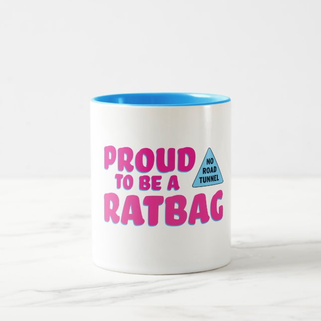 Café Em Dois Tons Orgulhoso ser caneca de Ratbag (Centro)