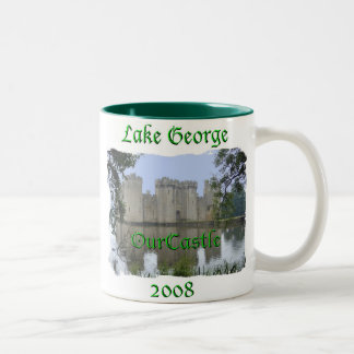 Café Em Dois Tons OurCastle 11 onças. Caneca de George do lago