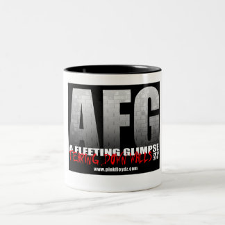 Café Em Dois Tons "Rasgando para baixo mura" a caneca de duas cores