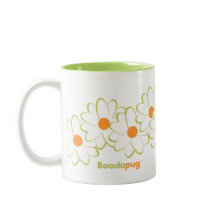 Senhora Pug Caneca (flores de White&Green)