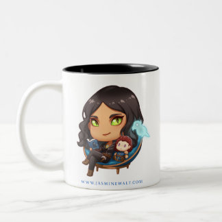Café Em Dois Tons Sunaya que lê a caneca de Chibi