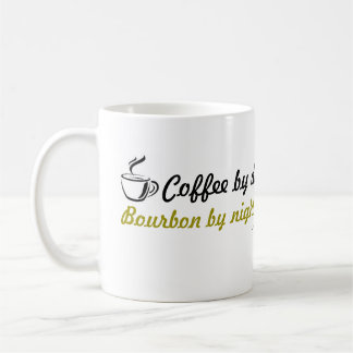Café em o dia. Bourbon em a noite. Caneca de café