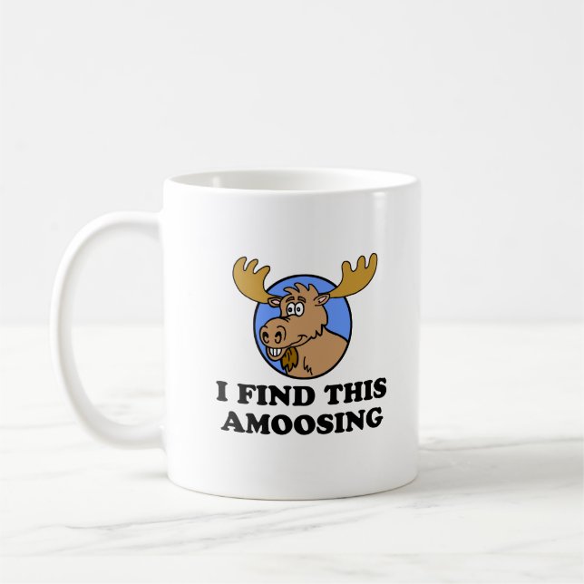 Café Eu encontro esta caneca engraçada dos alces de (Esquerda)