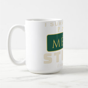Café Eu Sobrevivi à Greve do Metrô de Paris Caneca