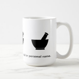 Café Farmacêutico que combina a caneca de viagem do