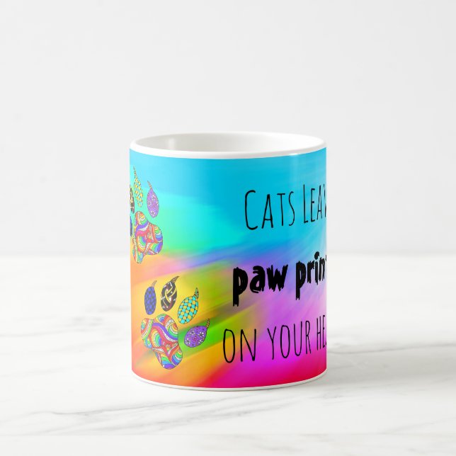 Café Gatos deixam impressões de pata na caneca do coraç (Centro)