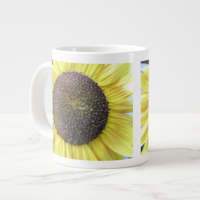 Café Grande Caneca de Girassol Amarelo (Frente Esquerda)