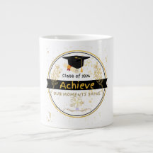 Caneca de Graduação da Turma de 2026 Floral Dourad
