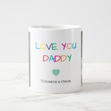 Foto da caneca do dia do pai com nomes de crianças