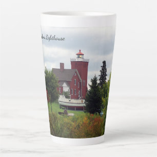 Café Latte Dois arbustos - Farol e caneca de latão