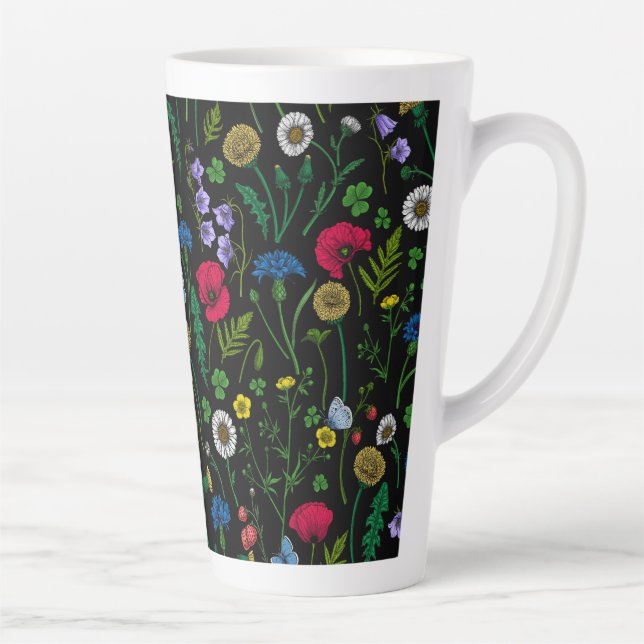 Café Latte Flores selvagens na caneca preta de latão (Direita)